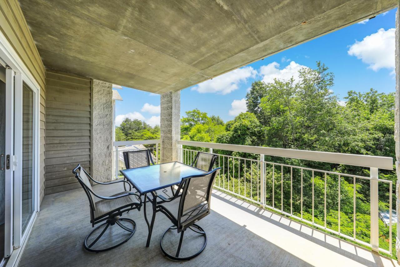 Kickin Back Whispering Pines 343 Apartment Pigeon Forge Luaran gambar